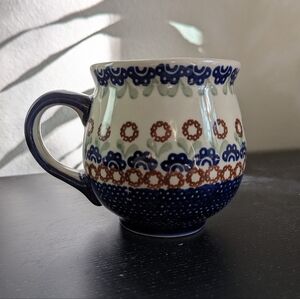 Polish Pottery Bubble Mug Blue w/ Reddish Brown Flowers 4" Tall